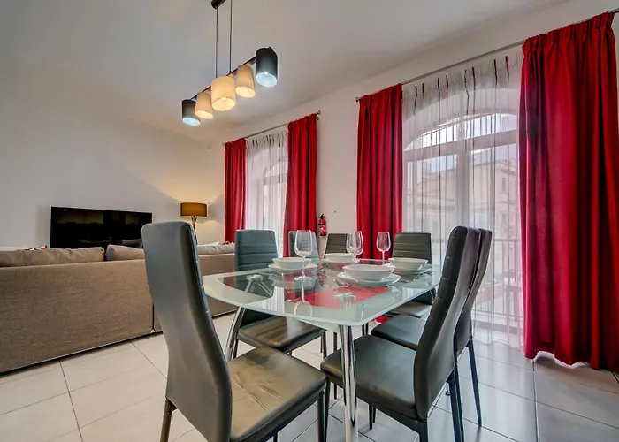 St Julians 1 San Julián